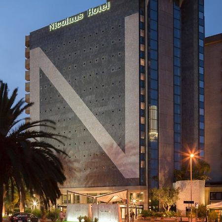 The Nicolaus Hotel Bari Bagian luar foto