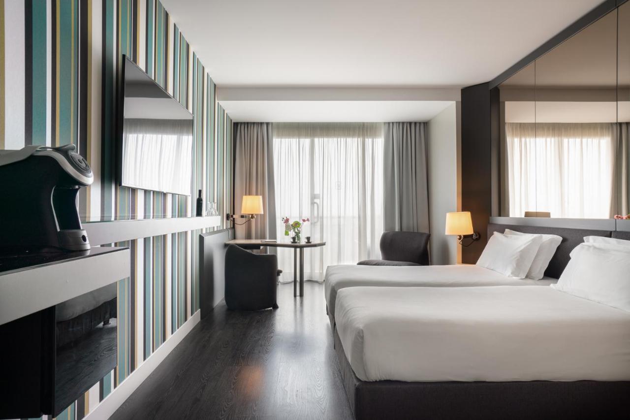 The Nicolaus Hotel Bari Bagian luar foto