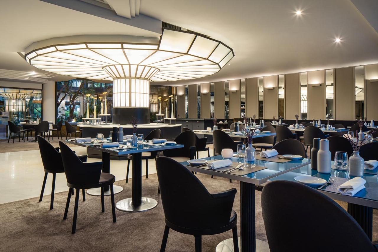 The Nicolaus Hotel Bari Bagian luar foto