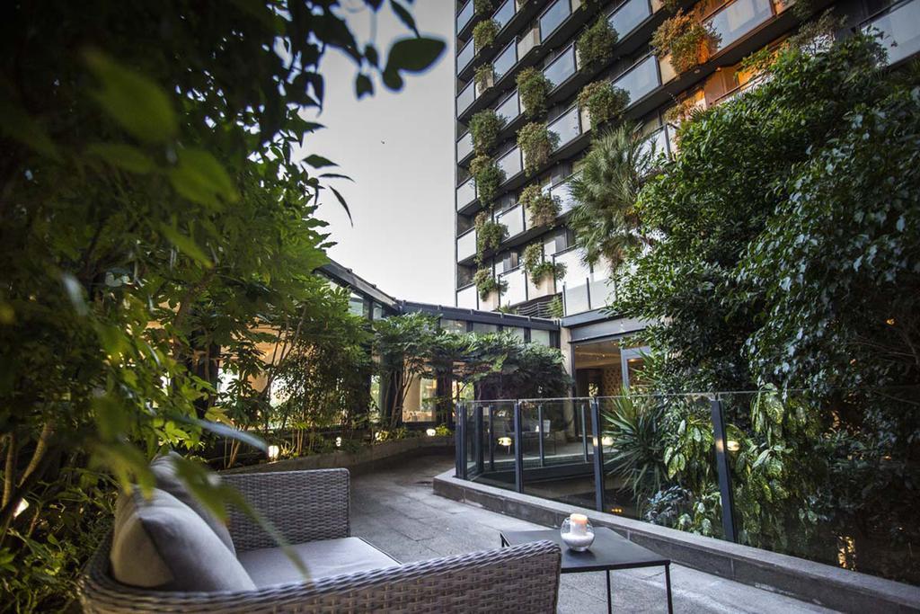 The Nicolaus Hotel Bari Bagian luar foto